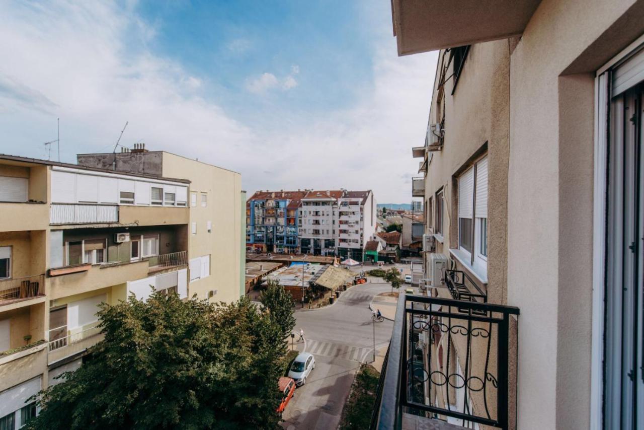 Republic Square Apartment - With Garage Novi Sad Exteriér fotografie